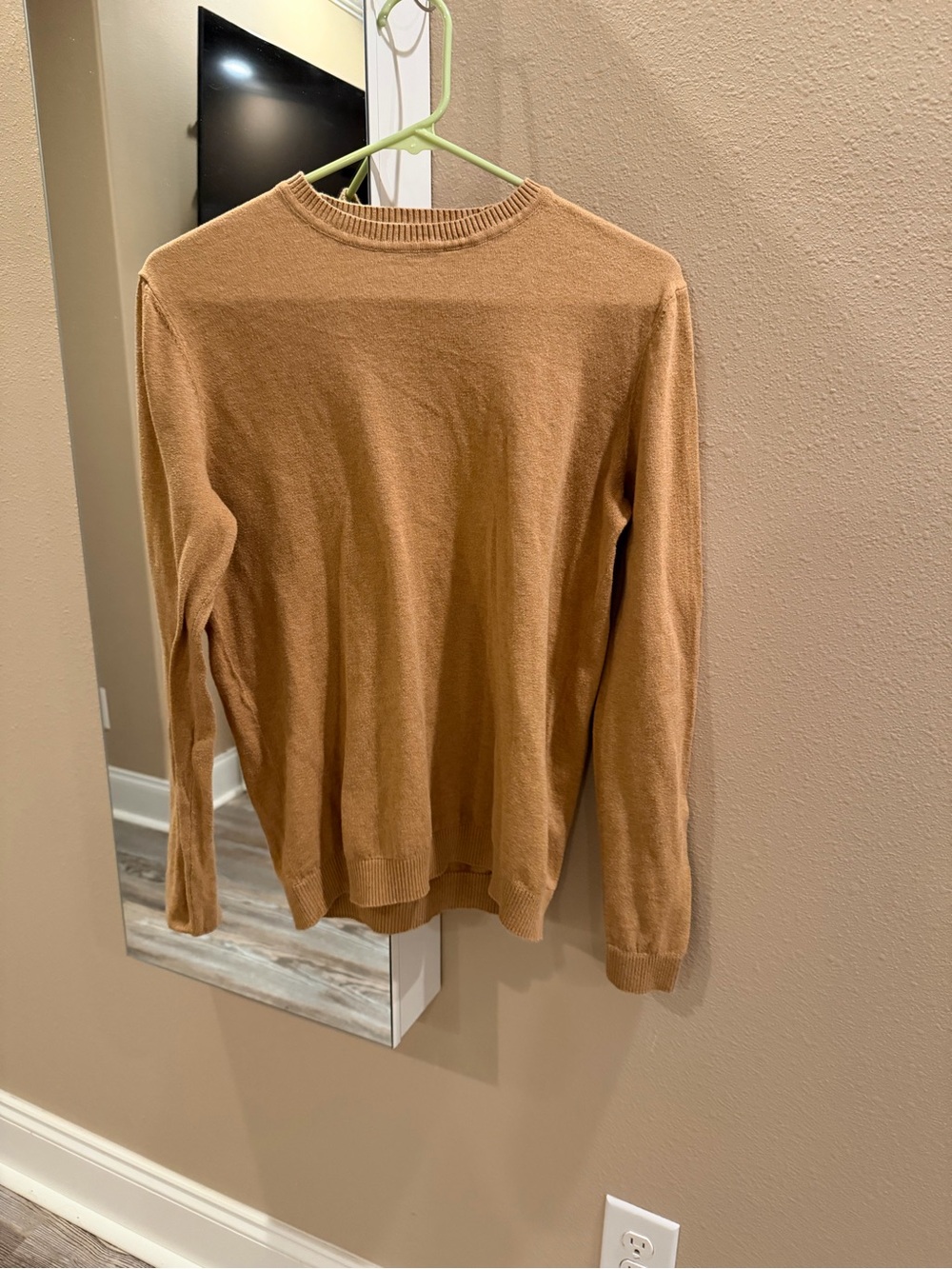 ASOS Men's Crewneck Sweater in Camel Brown